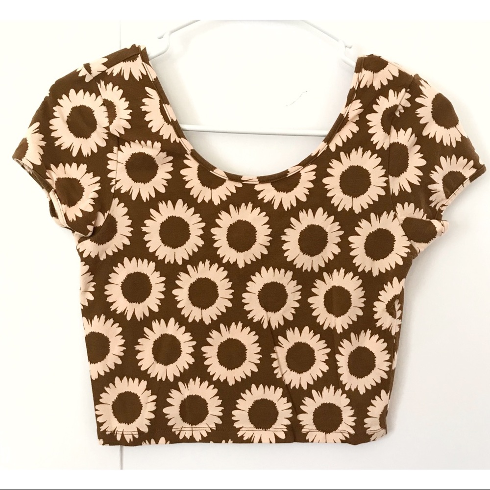Cap-Sleeve Crop Top